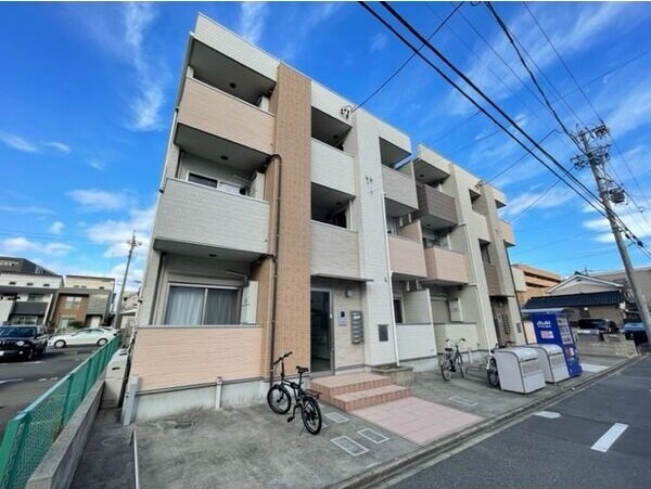 ル・ケレス八番町の物件外観写真