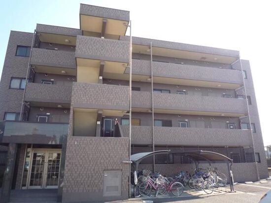 グラフィージュの物件外観写真