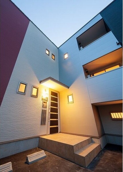 flat shivaの物件外観写真