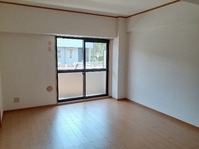 ラヴィアンローズＡの物件内観写真