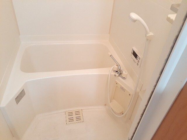 ラヴィアンローズＡの物件内観写真