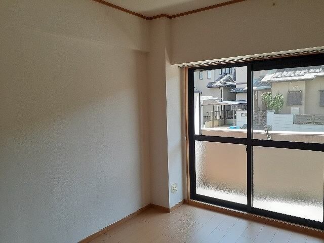 ラヴィアンローズＡの物件内観写真