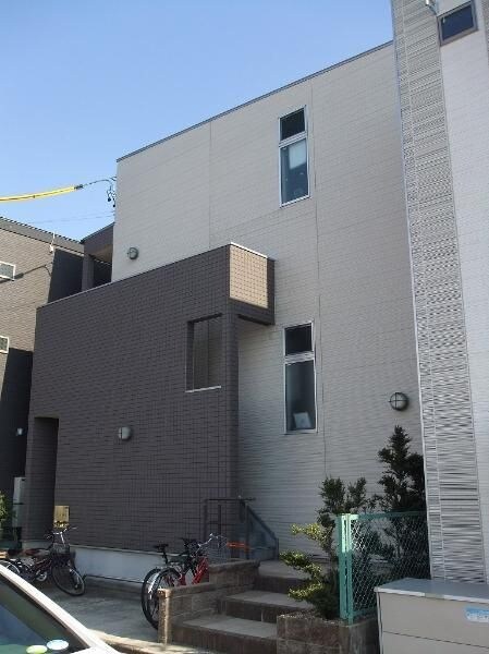 アーク東海通の物件外観写真