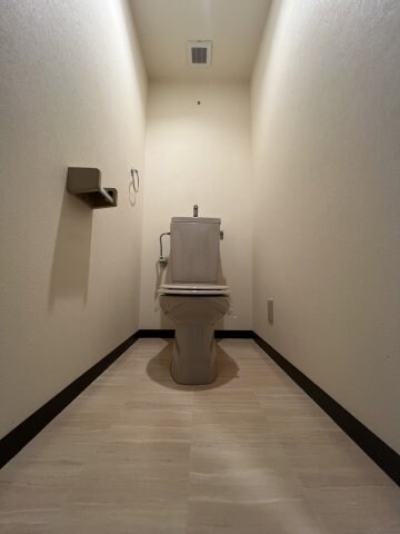 カーサグラニーレの物件内観写真