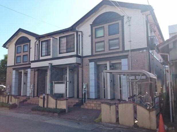 カーサフィオーレの物件外観写真