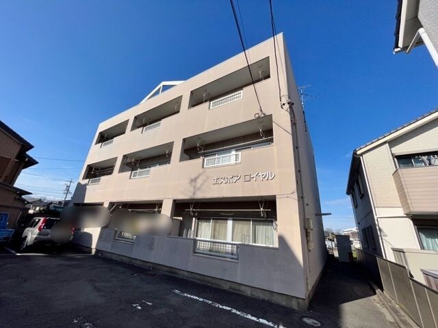 エスポアロイヤルの物件外観写真