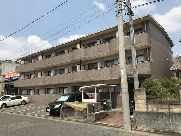 ハピネス高畑の物件外観写真