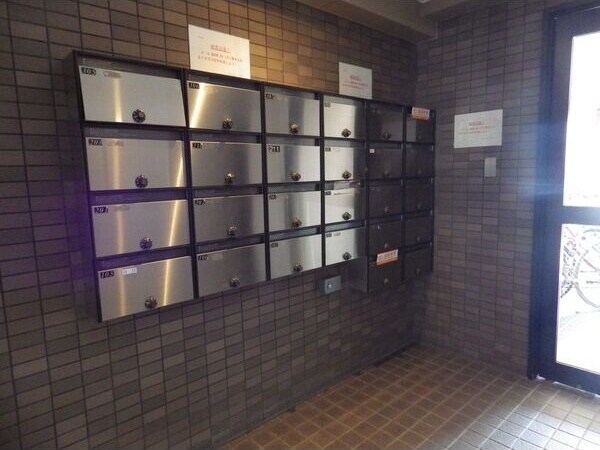 ハピネス高畑の物件外観写真