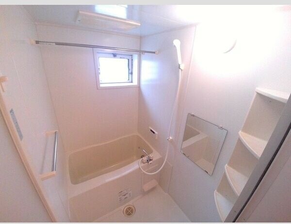 リーリエ・グランシャリオ　グランシャリオの物件内観写真