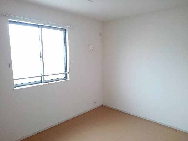 カーサ　エテルナの物件内観写真