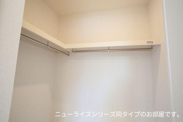 ヒカルサ名古屋港区大西Ⅱの物件内観写真