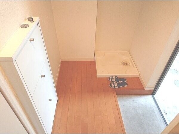 ツェルニーの物件内観写真