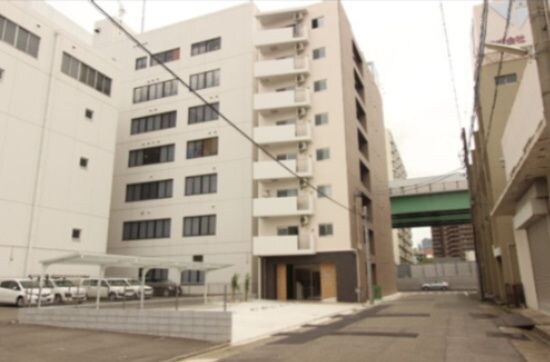 ラ・メゾン輝の物件外観写真