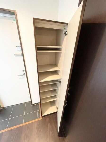 スタートリビングの物件内観写真