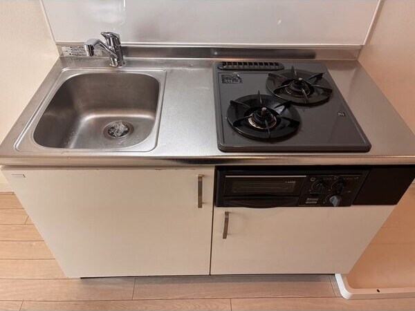 Raiz西高蔵の物件内観写真