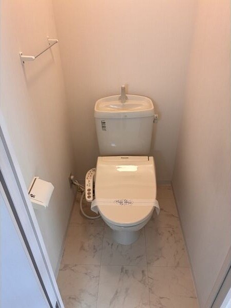 Raiz西高蔵の物件内観写真