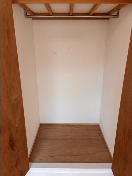 Raiz西高蔵の物件内観写真