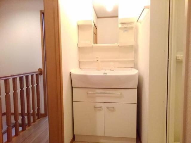 ファミリエ－ルの物件内観写真