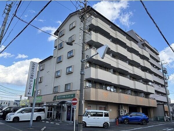 サンライズ入場の物件外観写真