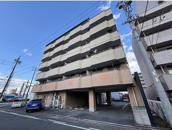 サンライズ入場の物件外観写真