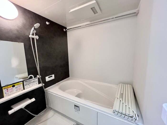 マリポーサ高畑Aの物件内観写真