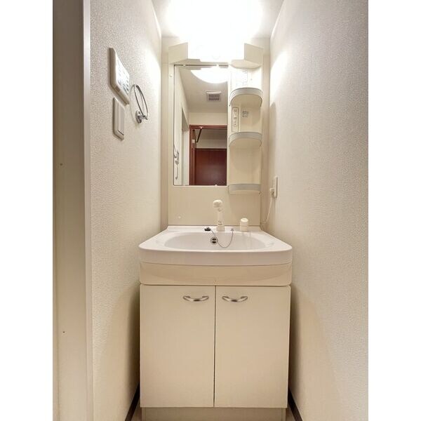 ベレーサ築地口ステーションタワーの物件内観写真