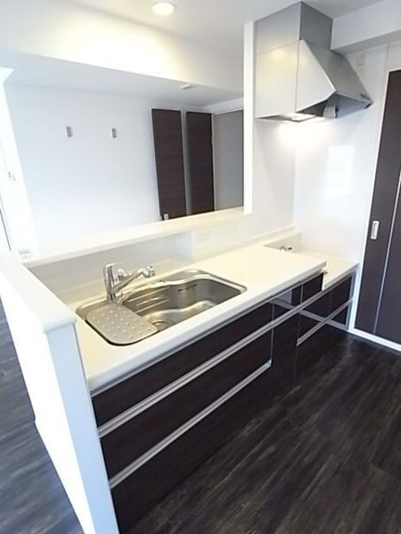 ヴァリアブル入場の物件内観写真