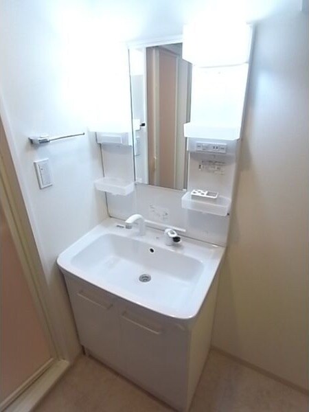 ヴァリアブル入場の物件内観写真