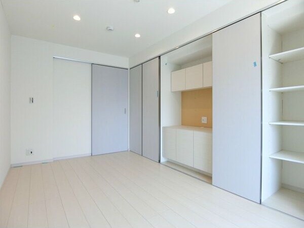 リブリ・ポーラスターナインの物件内観写真