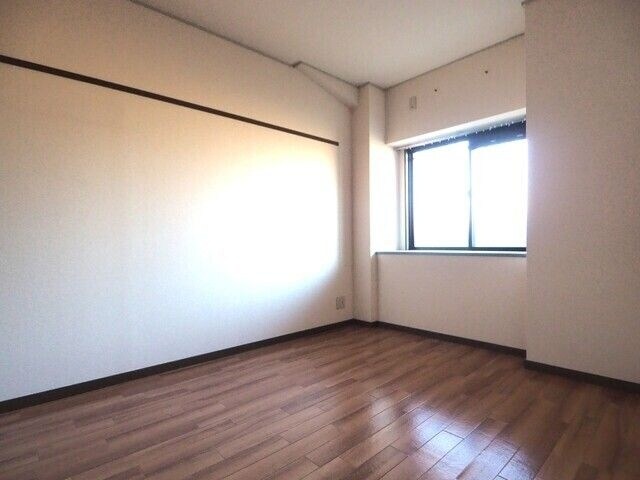 ブリックコート５２の物件内観写真