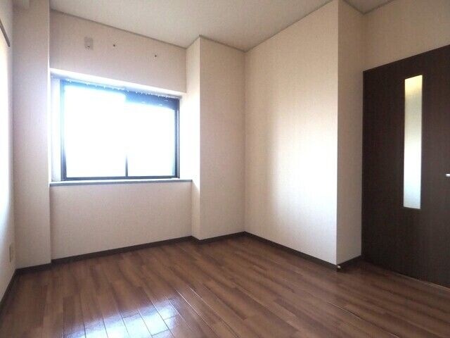 ブリックコート５２の物件内観写真