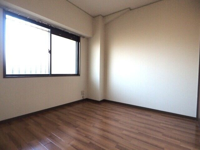 ブリックコート５２の物件内観写真