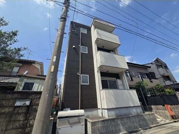 HS津金の物件外観写真