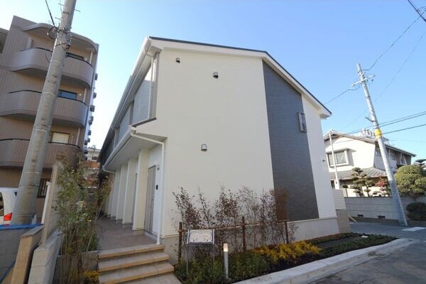 ポートパレス東海通の物件外観写真