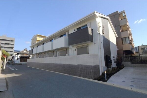 ポートパレス東海通の物件外観写真