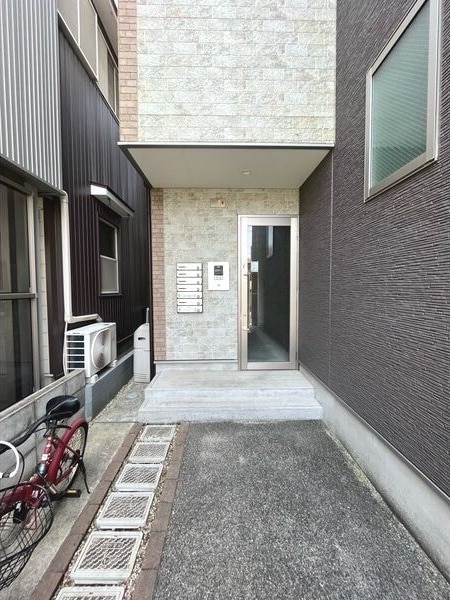 Flourish clubの物件外観写真