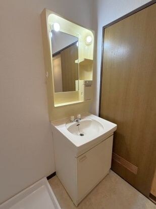 ライフステージ川間の物件内観写真