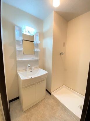 第3桔梗ハイツの物件内観写真