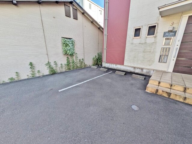 flat shivaの物件外観写真