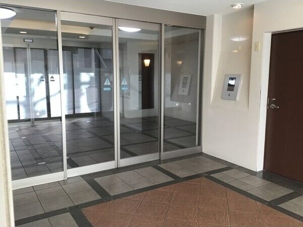 KDXレジデンス神宮前の物件外観写真