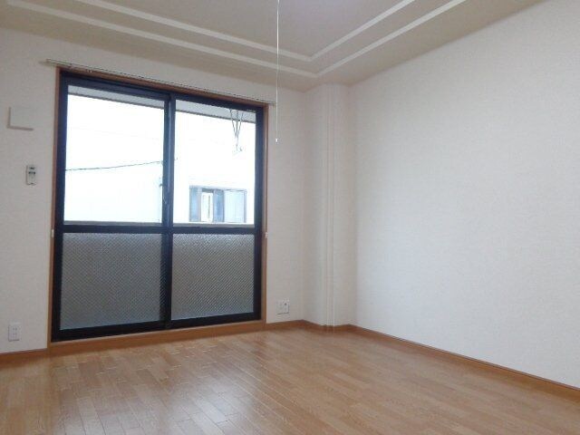 ルーエンハイム切戸の物件内観写真