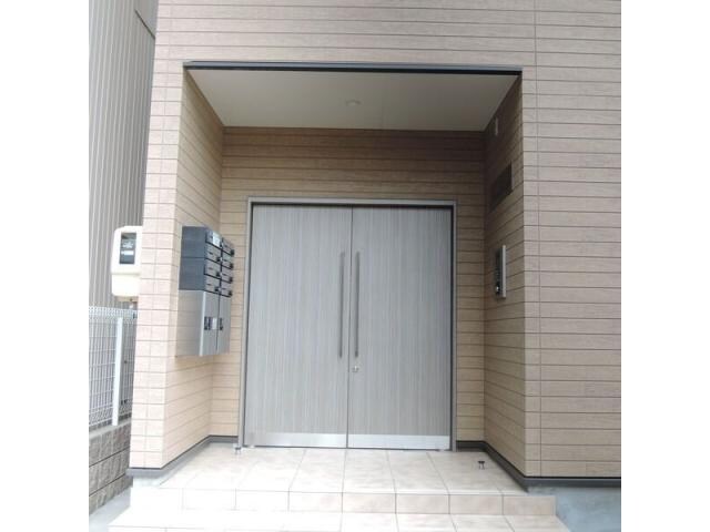 Residenciaの物件外観写真