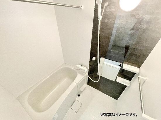 ｒｏｂｏｔ　ｈｏｍｅ鶴里Ⅱの物件内観写真