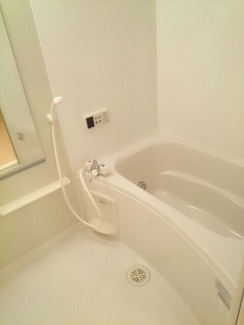 リヴェールＭの物件内観写真