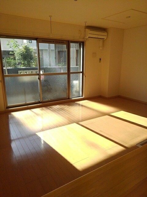 クレアーレの物件内観写真