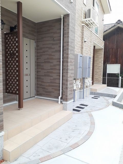 ペリドット鳴浜の物件内観写真