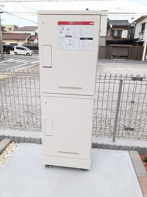 ペリドット鳴浜の物件内観写真