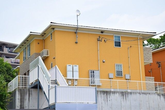 サンビタリアの物件外観写真