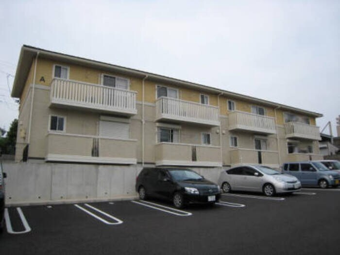 レザン長根　Ａの物件外観写真