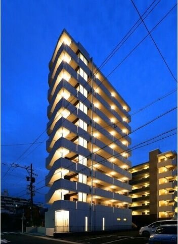 アレーヌコート新瑞橋の物件外観写真